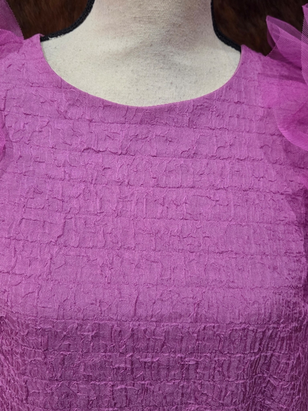 entro Pink Crinkle Ruffle Sleeve Midi Dress - Picture 2 of 8